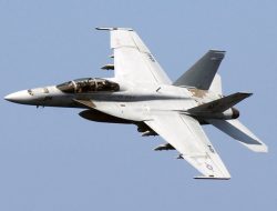 Jet Tempur Andalan AS Jatuh dari Kapal Induk, Rp 1 Triliun Lenyap