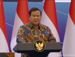 Kabar Baik buat Guru Honorer! Prabowo Bagi-bagi Tunjangan Rp 300 Ribu/Bulan