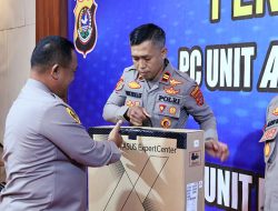 Simbolis, Kapolda Sultra Serahkan 107 Unit PC All In One ke Unit Intel Polsek Jajaran
