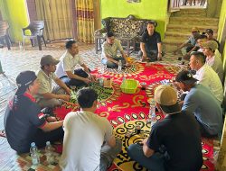 Bersama Polda Sultra, Pemuda Mowila Konawe Selatan Jaga Keamanan dan Ketertiban